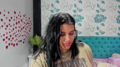    online show from February 2025 06:35:02 PM