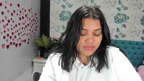    online show from February 2025 06:48:01 PM