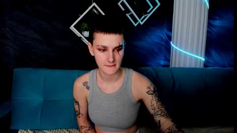 lindabryantt online show from March 2025 10:30:02 AM