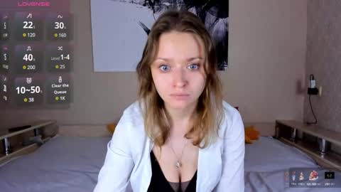 Snapshot of lindaeva chatting on September 2025 09:00:01 AM Linda online show from September 2025 09:00:01 AM