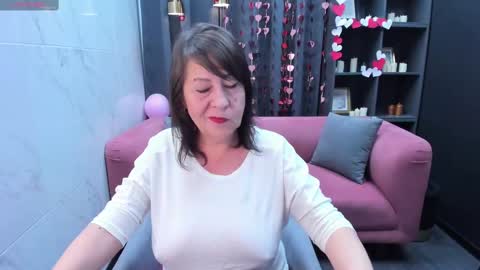 Linda online show from February 2025 12:11:02 PM