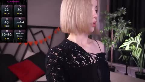 your Linda is back online show from September 2025 04:34:02 AM