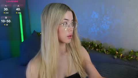 Snapshot of lindathackerr chatting on July 2026 09:55:02 AM Linda online show from July 2026 09:55:02 AM