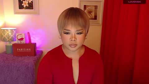 Lindsay online show from February 2025 01:53:02 PM