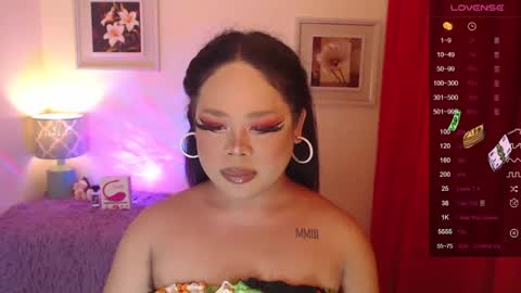 Lindsay online show from February 2025 01:11:02 PM