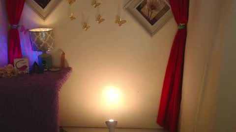 Lindsay online show from March 2025 09:40:01 AM