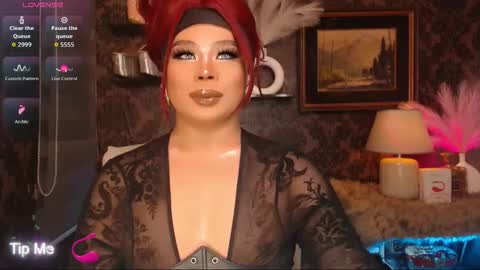 Lindsay online show from September 2025 09:53:02 AM