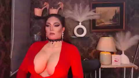 Lindsay online show from September 2025 06:56:02 PM