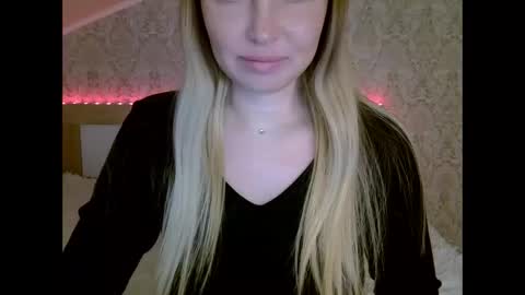 Anna online show from December 2024 04:08:02 PM