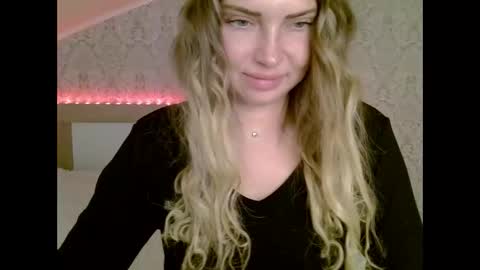 Anna online show from January 2025 03:55:01 PM