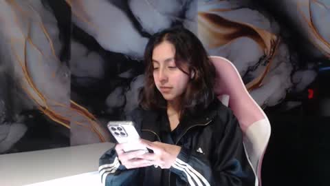 ling ling24 online show from October 2025 03:06:01 AM