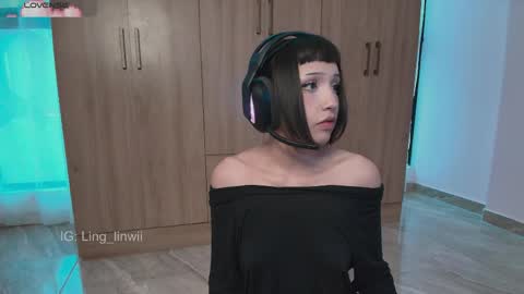 Snapshot of ling_meow chatting on June 2026 12:32:01 PM Ling online show from June 2026 12:32:01 PM