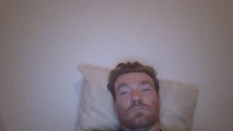 linguistixx333 online show from November 2025 09:31:02 PM