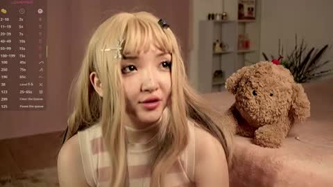 Linh -   online show from May 2026 09:11:02 PM