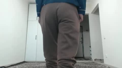 LinKissKiss online show from April 2026 07:00:02 AM