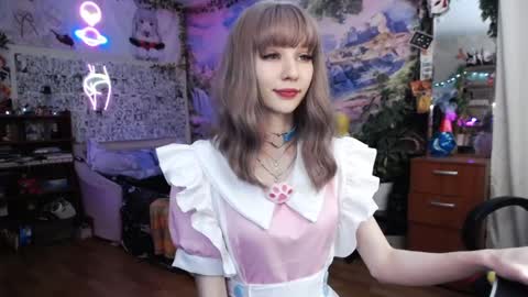 Lin online show from December 2024 09:35:01 PM