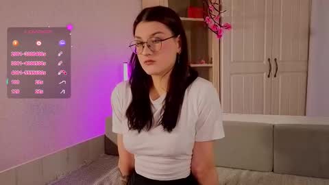 Linna online show from September 2025 04:06:01 PM