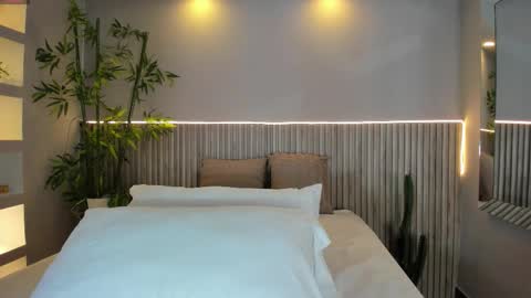 Linna online show from November 2025 04:14:01 AM