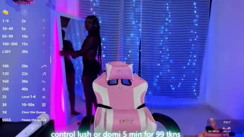     online show from October 2025 08:55:02 PM