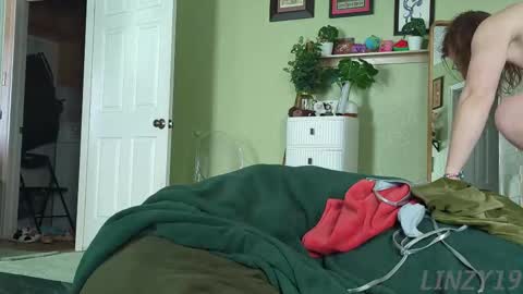 Linzy19 online show from January 2026 07:27:02 PM