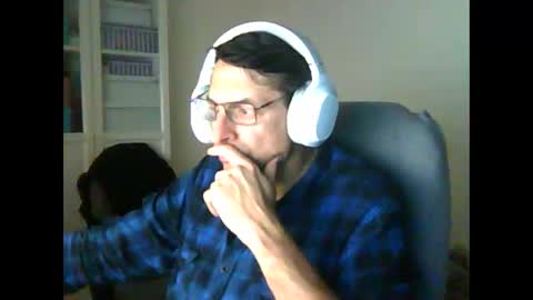 Snapshot of liongr69 chatting on March 2025 08:52:02 PM liongr69 online show from March 2025 08:52:02 PM