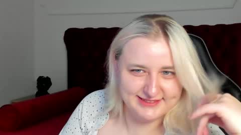 LioraArdyn online show from May 2026 05:16:01 AM