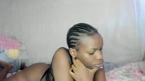 liorah online show from November 2025 07:35:02 AM