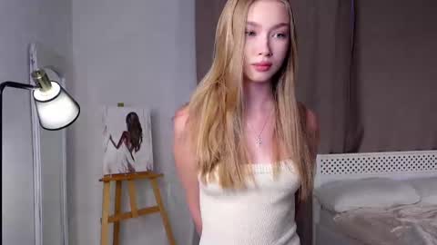 Snapshot of lipswithsweetonthem chatting on February 2025 11:20:02 AM Lina online show from February 2025 11:20:02 AM