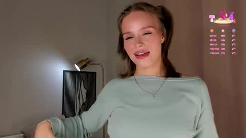 Snapshot of lipswithsweetonthem chatting on September 2025 01:16:02 AM Lina online show from September 2025 01:16:02 AM