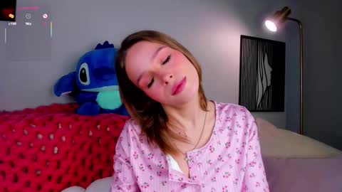 Snapshot of lipswithsweetonthem chatting on October 2025 01:27:02 AM Lina online show from October 2025 01:27:02 AM