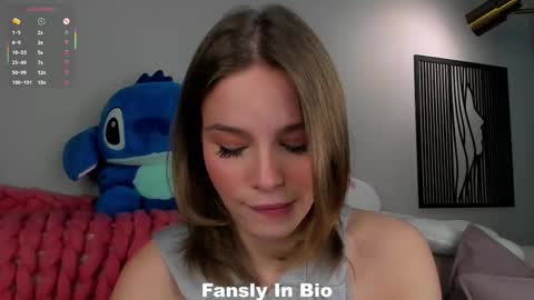 Snapshot of lipswithsweetonthem chatting on October 2025 01:31:02 AM Lina online show from October 2025 01:31:02 AM