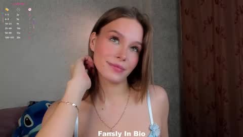 Snapshot of lipswithsweetonthem chatting on November 2025 01:16:01 AM Lina online show from November 2025 01:16:01 AM