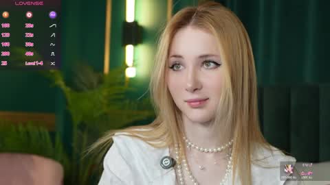 lira_yummy online show from April 2026 04:12:02 AM