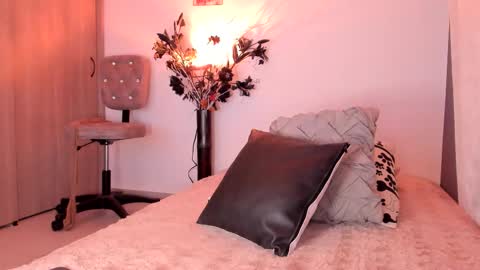 liry online show from November 2025 03:49:01 AM