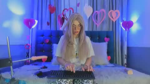 Lis  online show from February 2026 03:00:02 AM