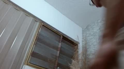 Lisa and Andru online show from October 2025 02:01:01 PM