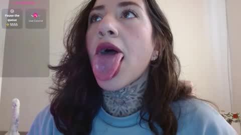 Lisa online show from December 2025 08:05:02 PM