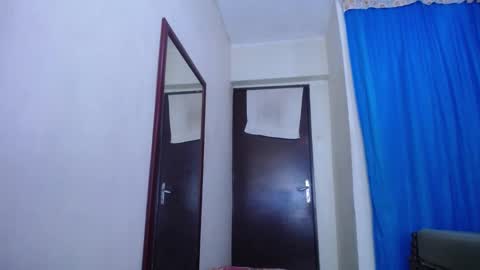 lisa_branch online show from January 2025 08:14:02 PM