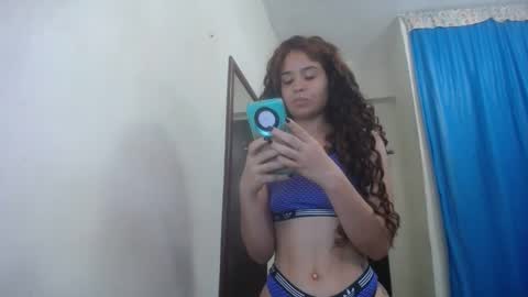 lisa_branch online show from October 2025 07:05:01 PM