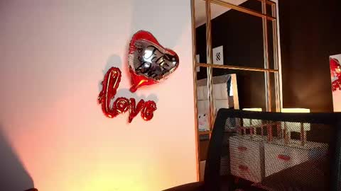 Lisa online show from February 2025 09:43:01 PM