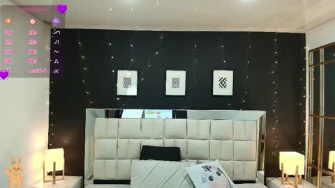 Lisa online show from October 2025 01:22:01 PM