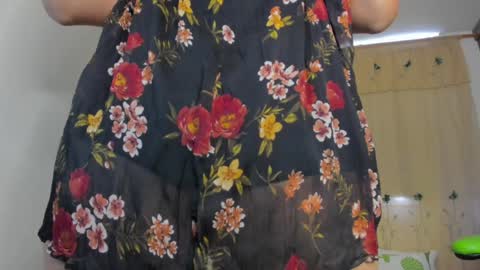 Lisa  online show from January 2025 03:45:01 PM