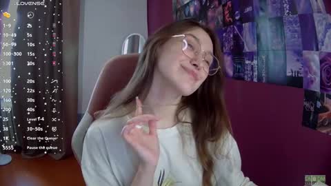 Lisa online show from September 2025 06:57:02 AM