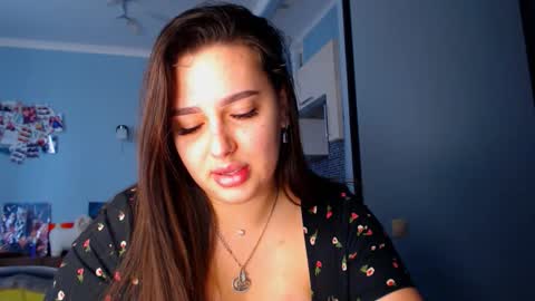 Snapshot of lisa_lady_golden chatting on September 2025 08:36:02 AM lisa_lady_golden online show from September 2025 08:36:02 AM