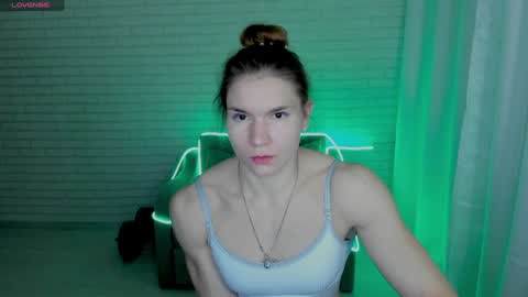 Snapshot of lisa_ree_ chatting on December 2024 11:22:01 PM lisa online show from December 2024 11:22:01 PM