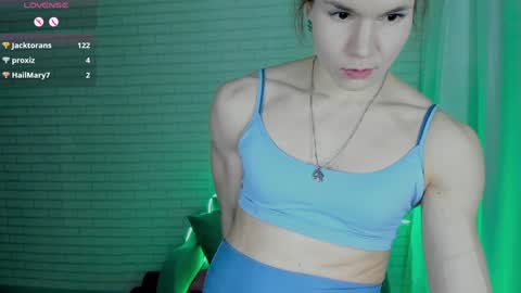 Snapshot of lisa_ree_ chatting on January 2025 12:09:02 AM lisa online show from January 2025 12:09:02 AM