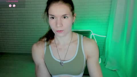 Snapshot of lisa_ree_ chatting on January 2025 03:45:01 PM lisa online show from January 2025 03:45:01 PM