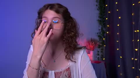  Lisa  online show from October 2025 07:36:02 PM