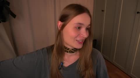 Elisabeth or Lisa online show from June 2026 09:26:02 PM