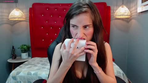 Snapshot of lisa_styleglam chatting on December 2024 03:30:02 AM Lisa online show from December 2024 03:30:02 AM